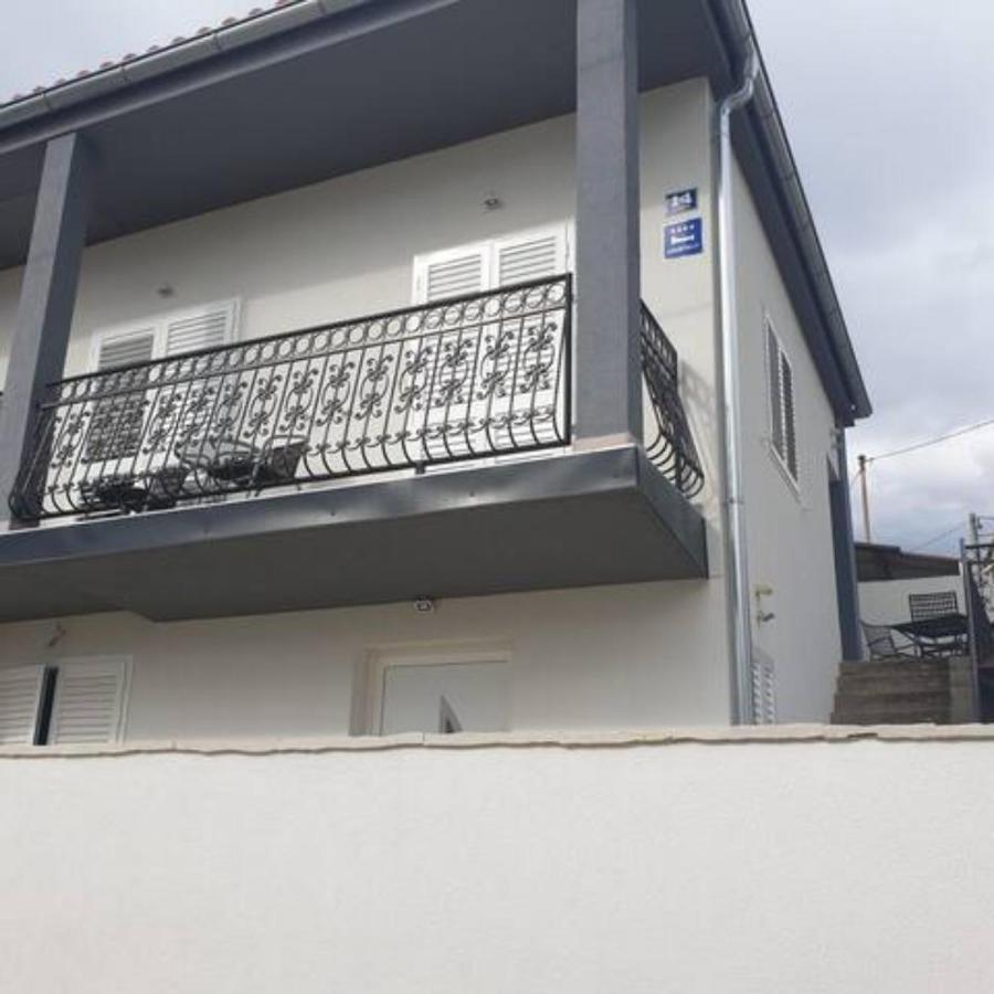 Apartman Stella Rovanjska Bagian luar foto