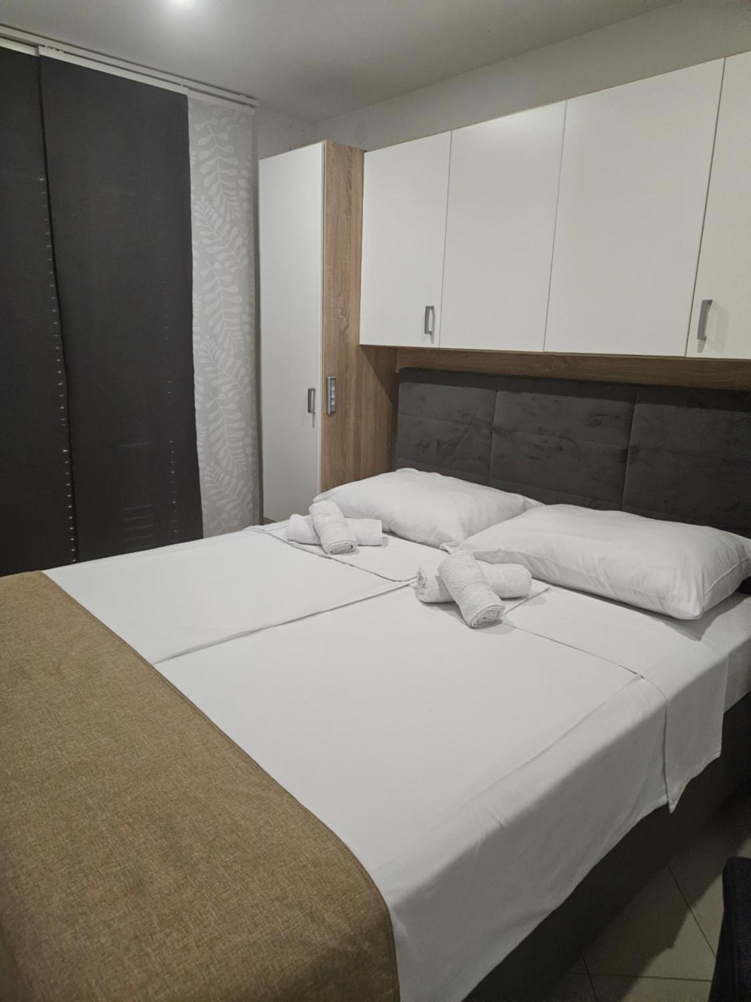 Apartman Stella Rovanjska Bagian luar foto